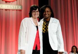 Boston Globe Magazine profiles nine UMMS medical students