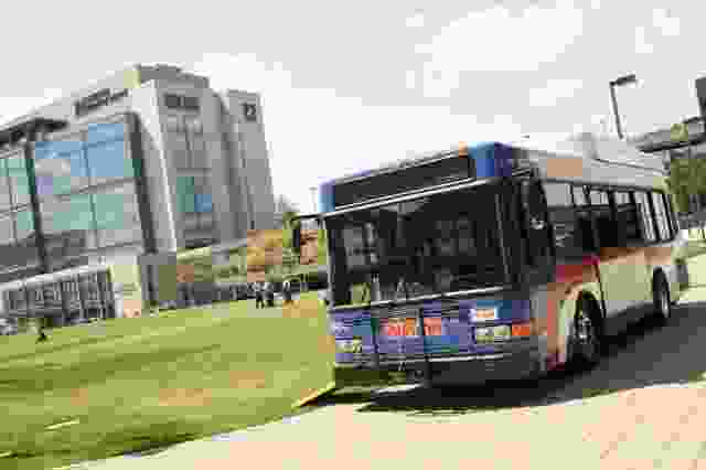  Hybrid bus.jpg