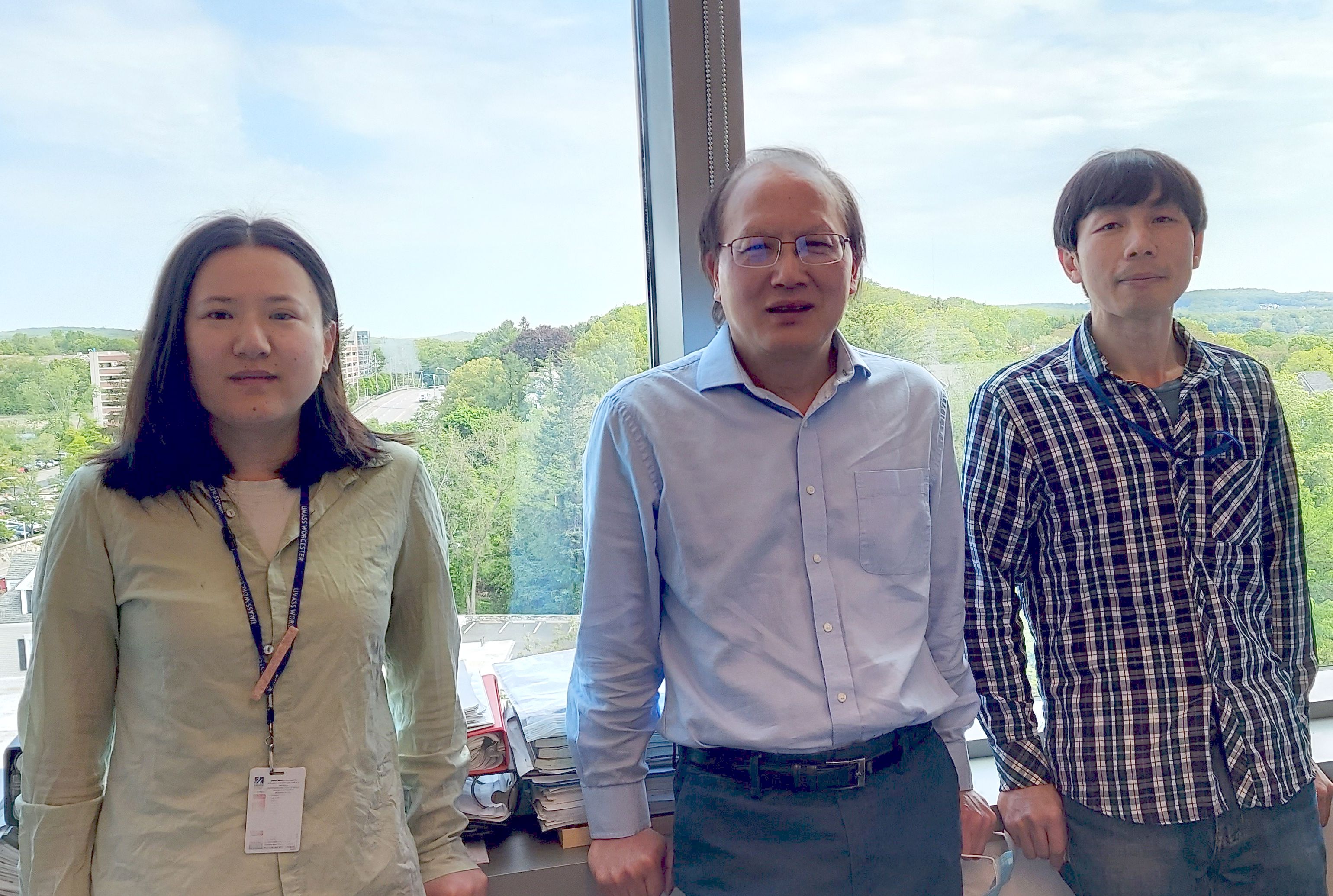 zhuge lab picture.png