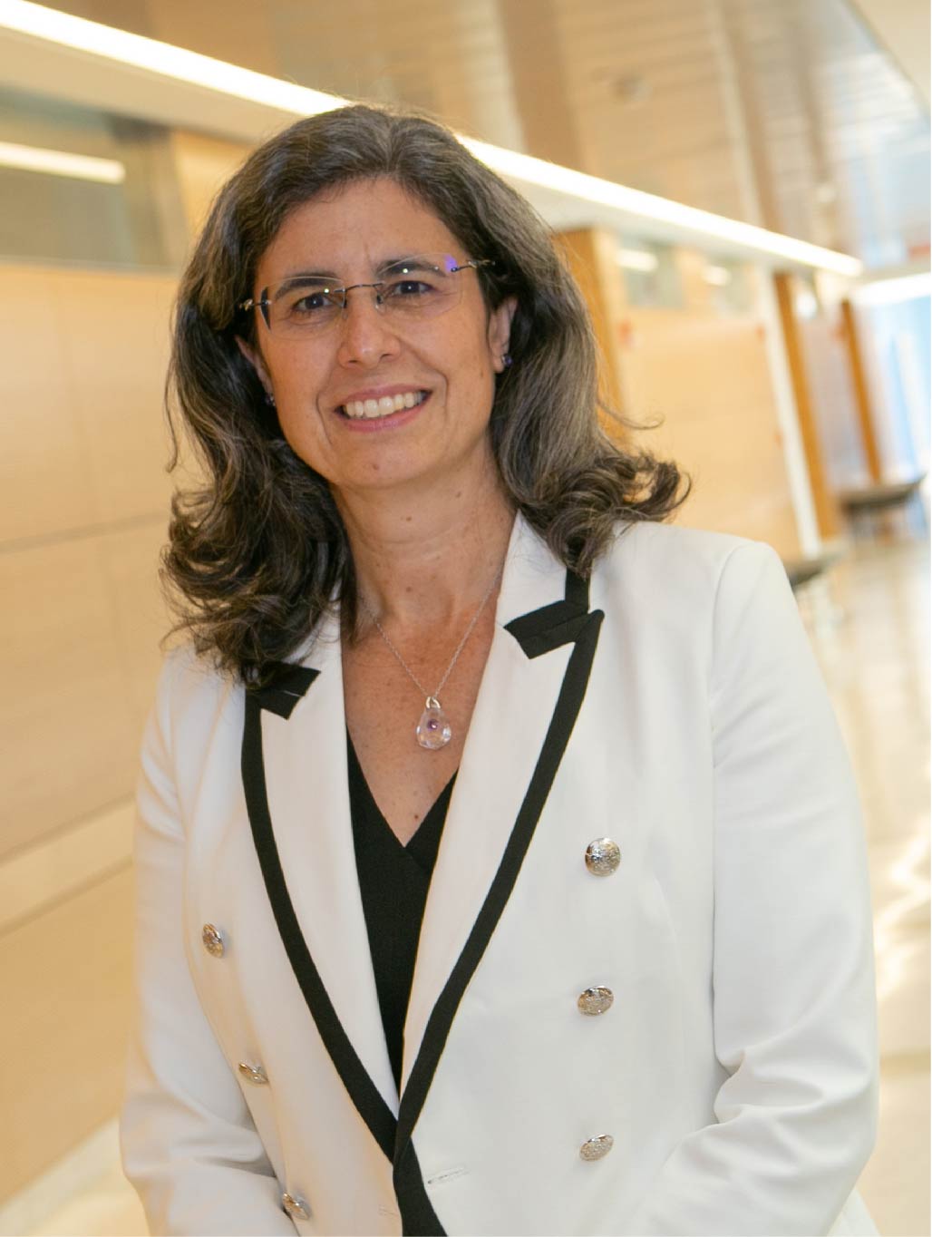 headshot of Dr. Mary Ellen Lane