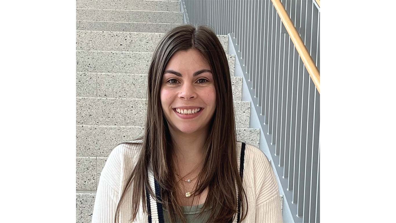 Congratulations Emily Norman on receiving a F31 award "Mechanisms of synapse maintenance in the aging nervous system"
