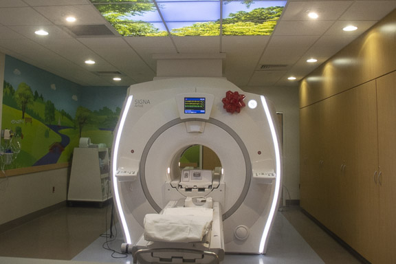 GE SIGNA Artist MRI 1.5T at UMass Memorial Medical Center