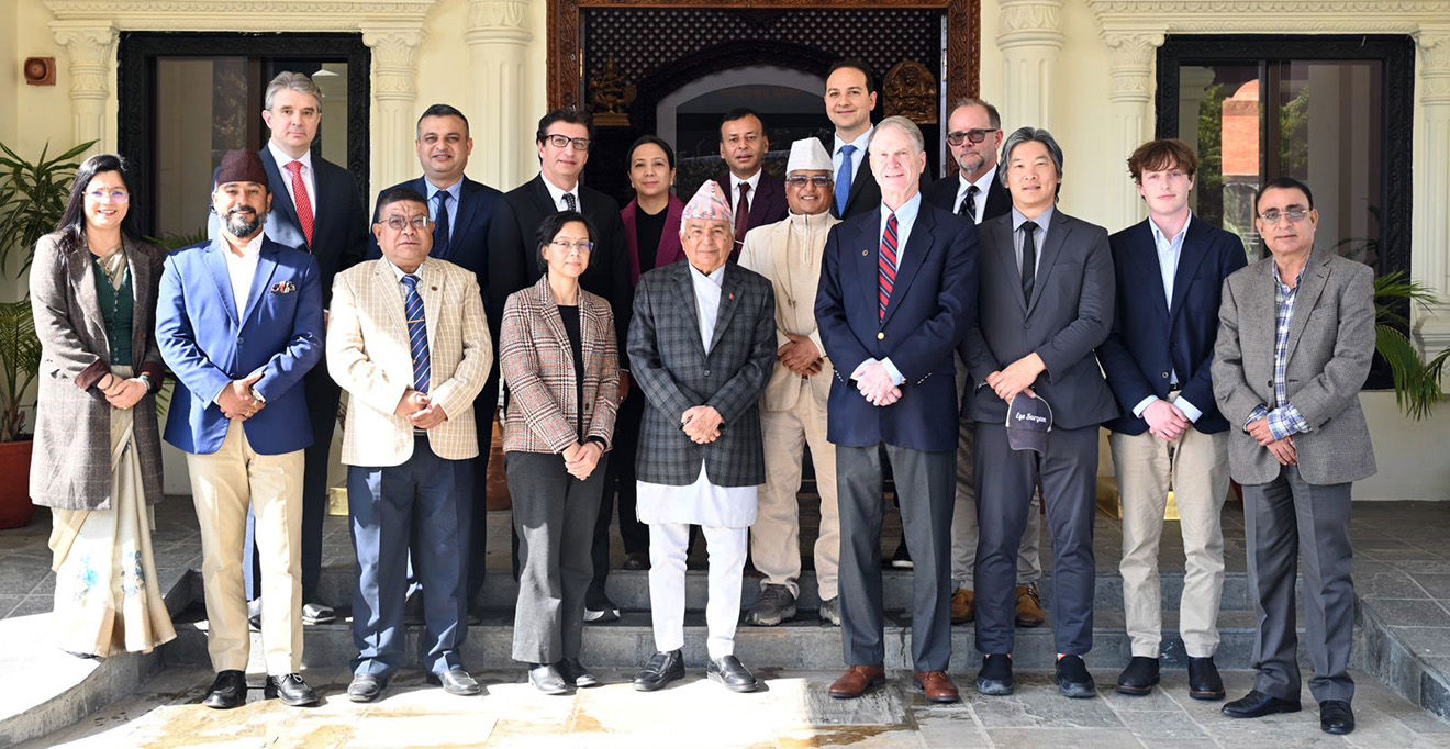 UMass Chan ophthalmology chair participates in surgical training project in Nepal