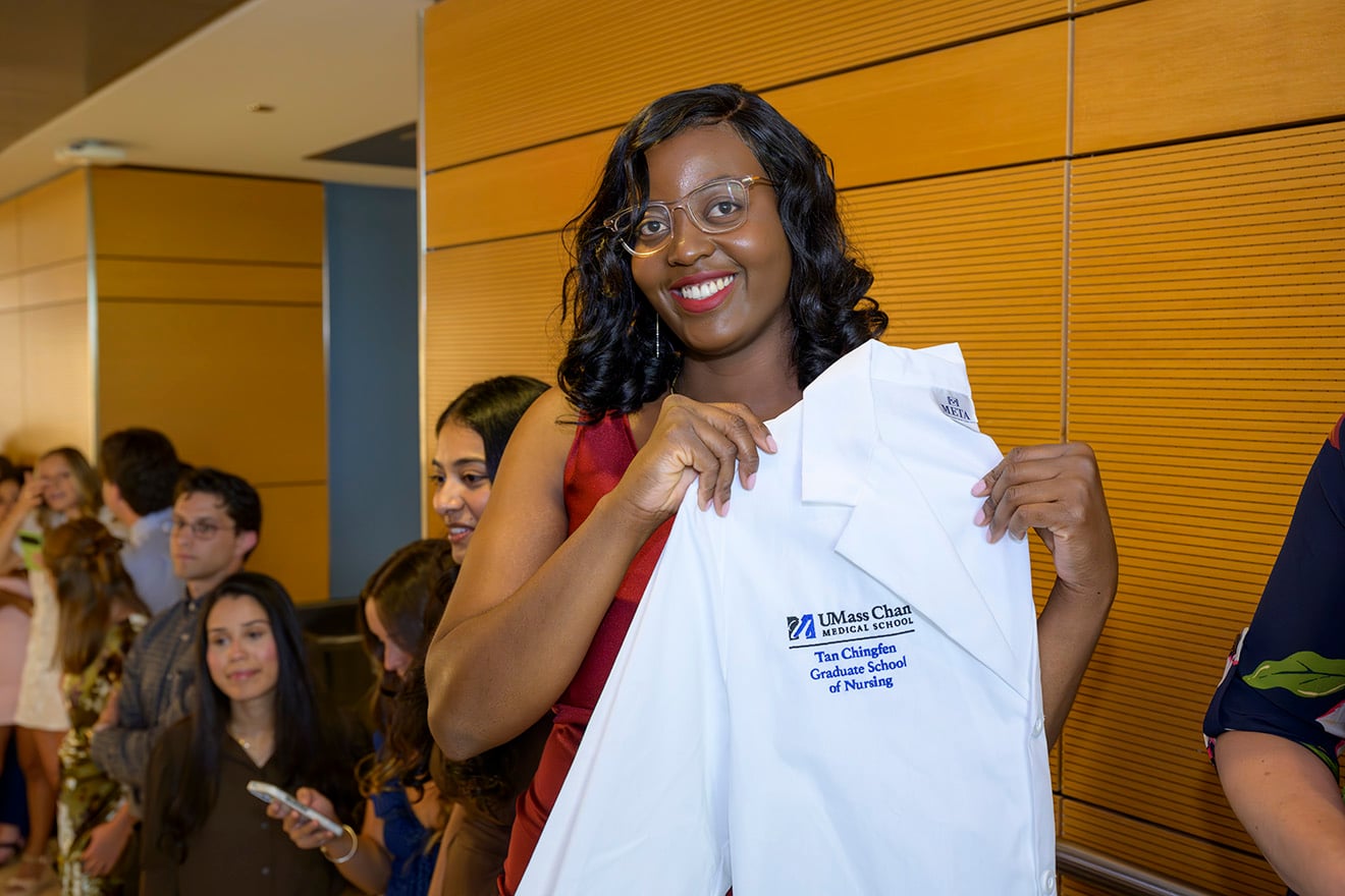 UMass Chan presents white coats to future nurse practitioners, asks them to be ‘generous listeners’