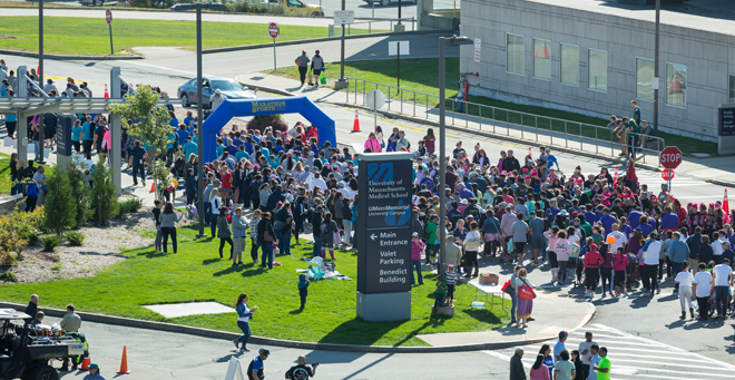 UMass Cancer Walk and Run draws 7,000 for 20th anniversary event