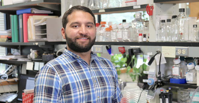 WATCH: PhD candidate Javier Solivan-Rivera says collaboration is key at GSBS