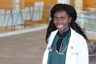 First-year School of Medicine students and Worcester Pipeline Collaborative alumna Marian Younge is among those celebrating the program’s 20th anniversary on April 28.