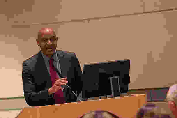 Astronaut and surgeon Robert Satcher, MD, PhD, delivers the keynote address.