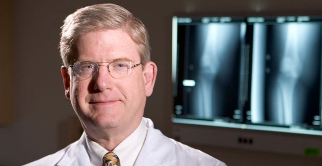 UMass Chan research on knee replacement shows satisfaction varies by age 
