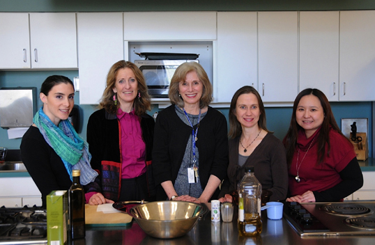 are IBD-AID principal investigator Barbara Olendzki (second from left) with Division of Applied Nutrition colleagues (from left) Gioia Persuitte, MPA; Judy Palken, MNS, RD, LDN; Victoria Anderson, MS, RD, LDN; and Effie Olendzki