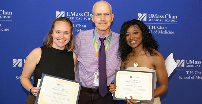 T.H. Chan School of Medicine students celebrated for dedication, resilience at annual awards breakfast