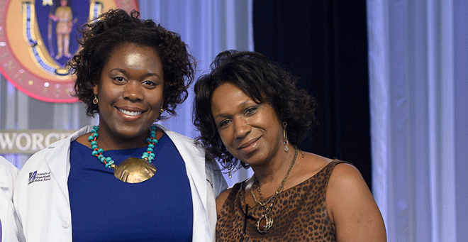 Racquel Wells with her mother, Noreen Wells, at the White Coat ceremony in 2012