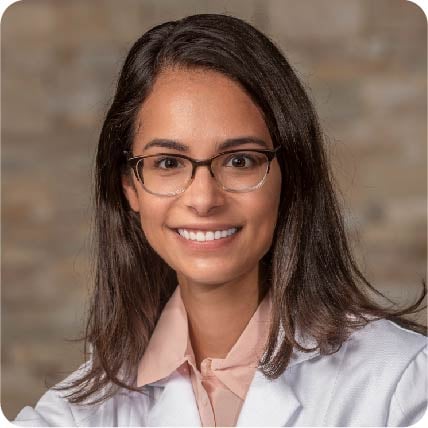 Carolyn Garcia Headshot